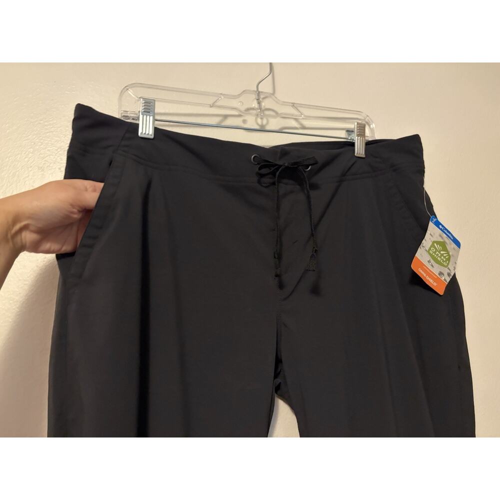 Columbia Anytime Outdoor Boot Cut Pants Women 16 Black Omni Shield Hiking New - Picture 2 of 11